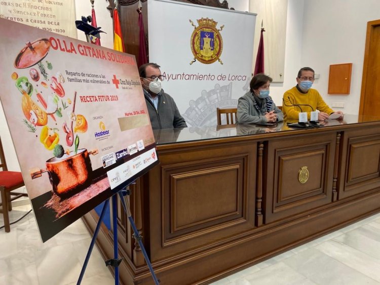 El Ayuntamiento de #Lorca colabora en la iniciativa  Olla Gitana Solidaria’ puesta en marcha por Hostelor a beneficio de las familias más necesitadas a las que llegará a través de Cruz Roja