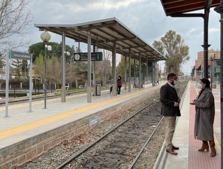 El alcalde de #Lorca valora positivamente la adjudicación del tramo de línea férrea  Lorca-Pulpí por parte de ADIF