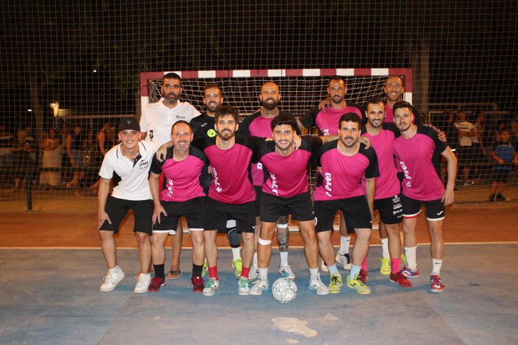 El equipo totanero preel  quedó este fin de semana subcampeón de las 24H de fútbol sala de Vélez rubio ,donde se daban cita un total de más de 20 equipos.